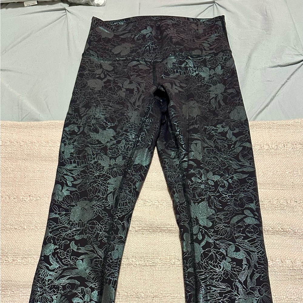 Lululemon Wunder Train Tight